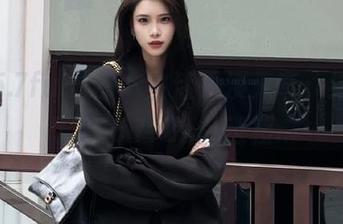 原本生活平淡无奇，结果点了155.7fun的链接…