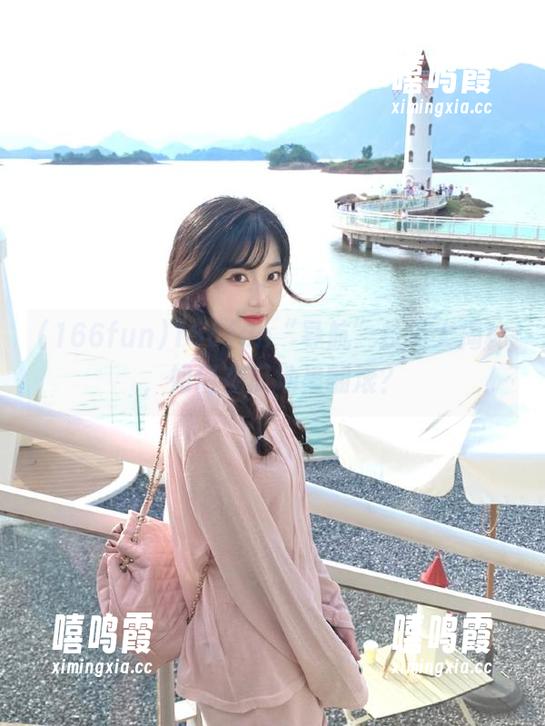 166fun 166fun“导航”技巧大揭秘,如何在瓜地里翻滚?
