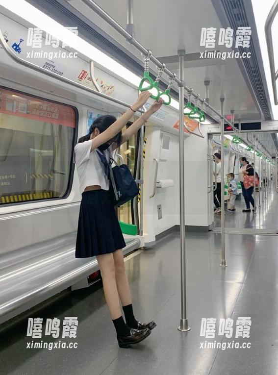 51吃瓜 在网页上游荡,51吃瓜带我开启无限吃瓜之旅!