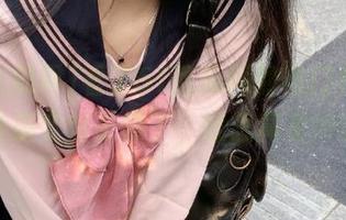 看了51吃瓜网的热门视频，结果变得更烦了，意思真是妙啊