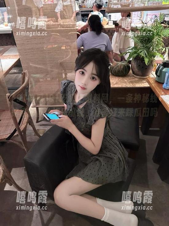 91吃瓜之爆料网，一条神秘线路带你直达娱乐前线，准备好来踩瓜田吗？