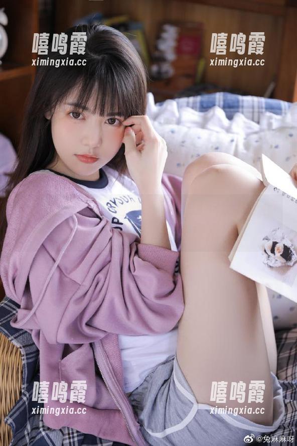 91吃瓜中心 最新解读!91吃瓜中心的瓜在网上欲罢不能,谁能拒绝?