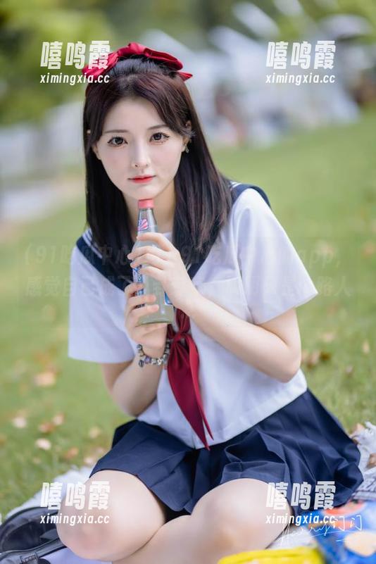 用上91吃瓜中心的app，感觉自己成了八卦专家，明明只是个路人…