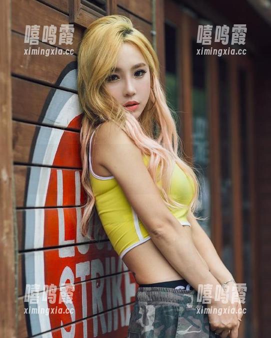 这个heiliao.su的入口是什么神仙操作？忍不住多看了几眼！