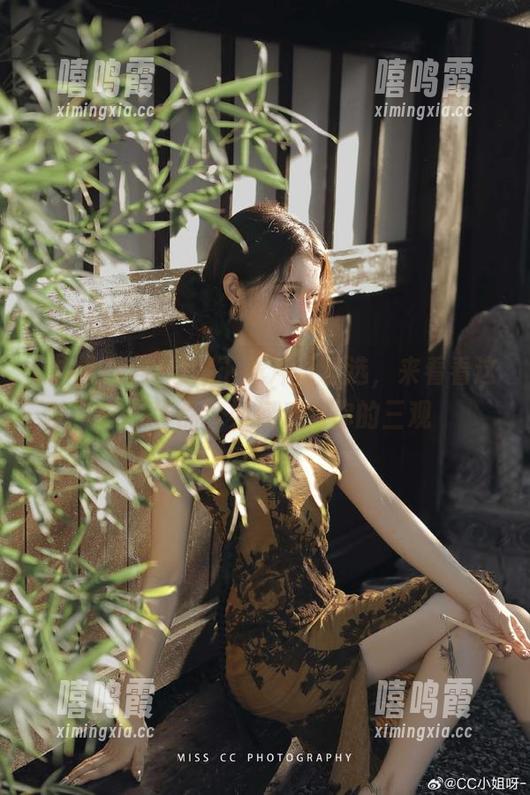 冲哥精选 赶紧下载冲哥精选,来看看这些‘作品’如何反转你的三观