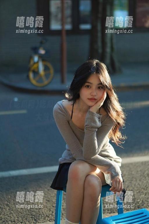 吃瓜网苹果版，今日限时热门瓜大放送，眼睛要擦亮哦！