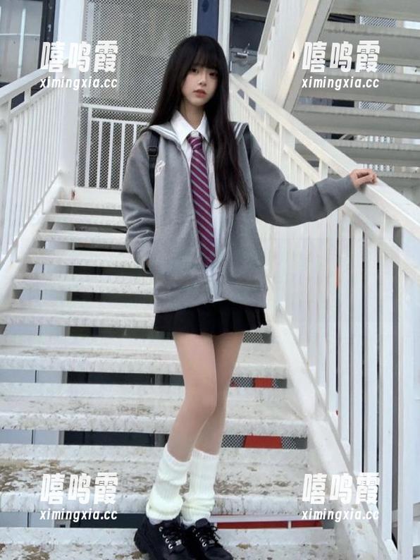 扒哥黑料 在扒哥黑料视频入口,资源满满,我今天也要变身吃瓜专业户!