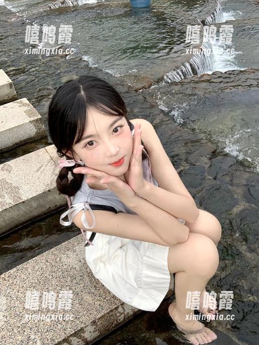 黑料不打烊 黑料不打烊网页的传送门正待开启,快把瓜啃了再来聊!