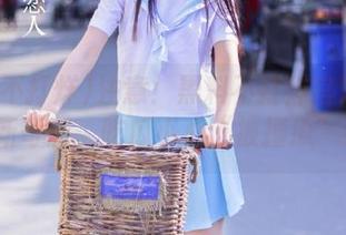 注意！黑料不打烊官网上架新奇葩，吃瓜小心“被撞瓜”!