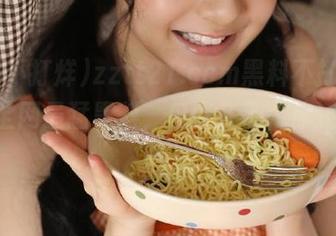 zztt21.ccm黑料不打烊app：全网最猛黑料，瓜聚齐了，你还不来吗？