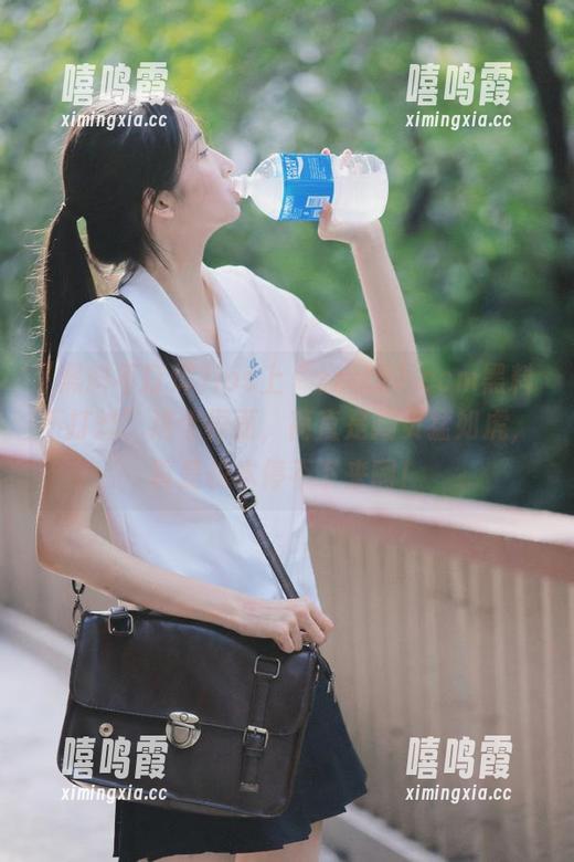 黑料不打烊 ios上“zztt21.ccm黑料不打烊”这个界面,简直是翻页猛如虎,真是根本停不下来啊!