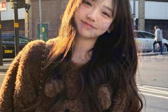 在线打卡黑料吃瓜网，快来观看那些让你心里默念‘我巴拉巴拉好朋友’的瓜！