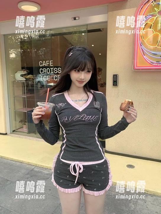 黑料吃瓜网 黑料吃瓜网最新活动:打开传送门,发现最火的热点大瓜,吃瓜不吃亏!